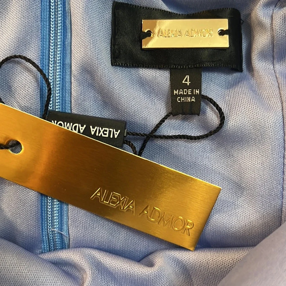 Alexia Admor Women's Strapless Dress Periwinkle Blue. Size 4. NWT. - Picture 2 of 13